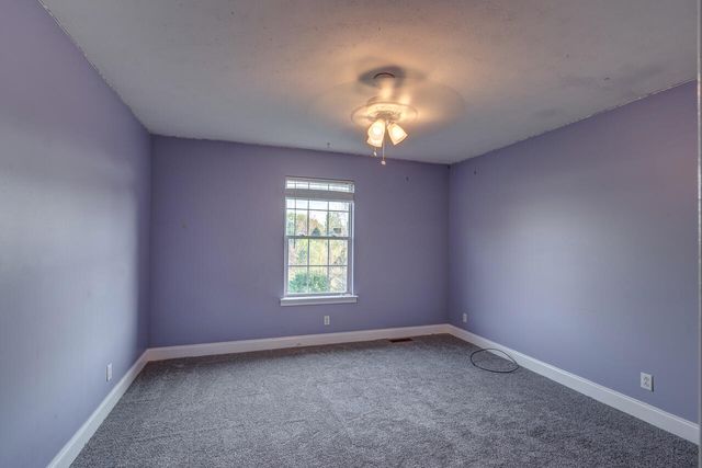 1695 Oregon Road, Versailles, KY 40383