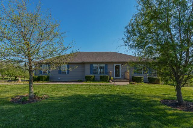 1695 Oregon Road, Versailles, KY 40383