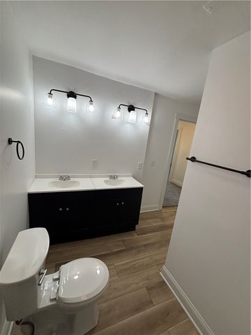 1525 Viola, Dayton, OH 45405