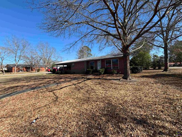 216 E Peter Street, Cochran, GA 31014