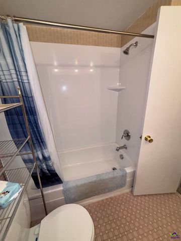 216 E Peter Street, Cochran, GA 31014