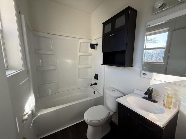 1197 COUNTY ROAD D, Almond, WI 54909