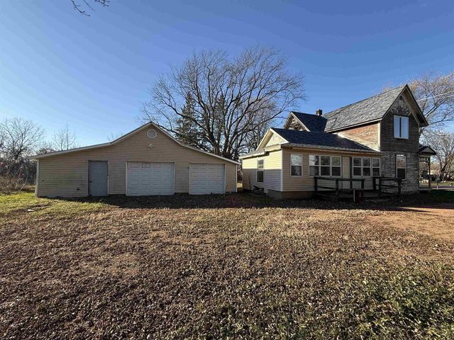 1197 COUNTY ROAD D, Almond, WI 54909