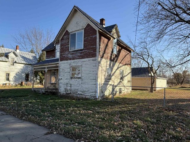 1197 COUNTY ROAD D, Almond, WI 54909