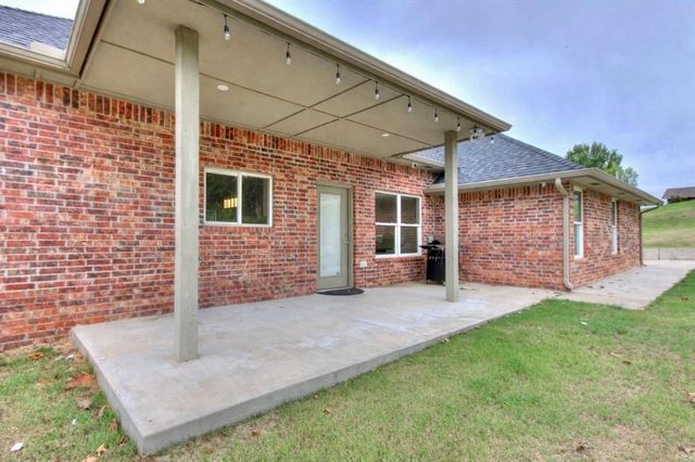 15024 Scottsdale Lane, Choctaw, OK 73020