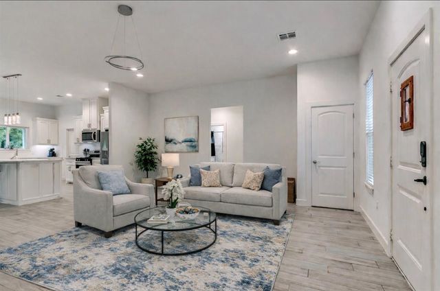 15024 Scottsdale Lane, Choctaw, OK 73020