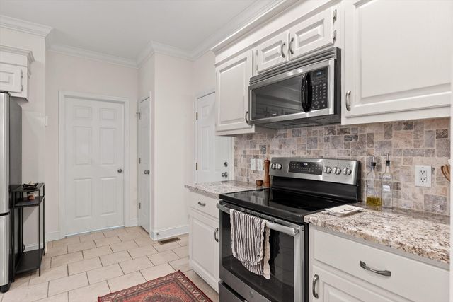 7094 Homestead Circle, Hixson, TN 37343