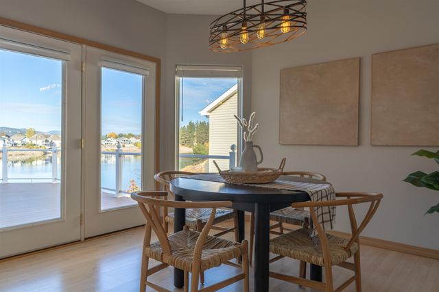 837 S Shelley Lake Ln, Veradale, WA 99037