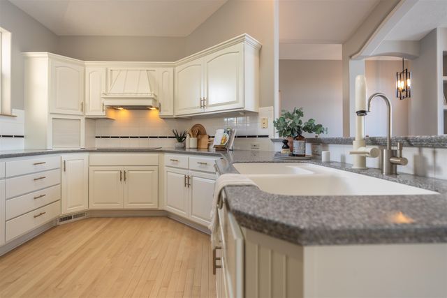 837 S Shelley Lake Ln, Veradale, WA 99037