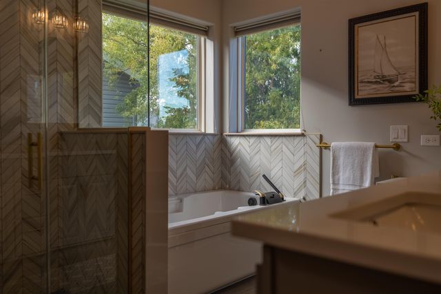 837 S Shelley Lake Ln, Veradale, WA 99037