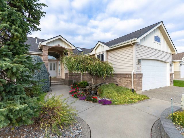 837 S Shelley Lake Ln, Veradale, WA 99037