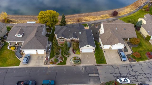 837 S Shelley Lake Ln, Veradale, WA 99037