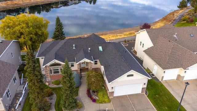 837 S Shelley Lake Ln, Veradale, WA 99037