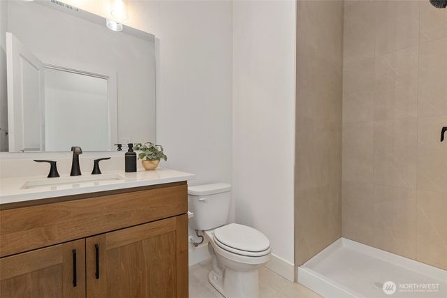 11612 194th Avenue E, Bonney Lake, WA 98391