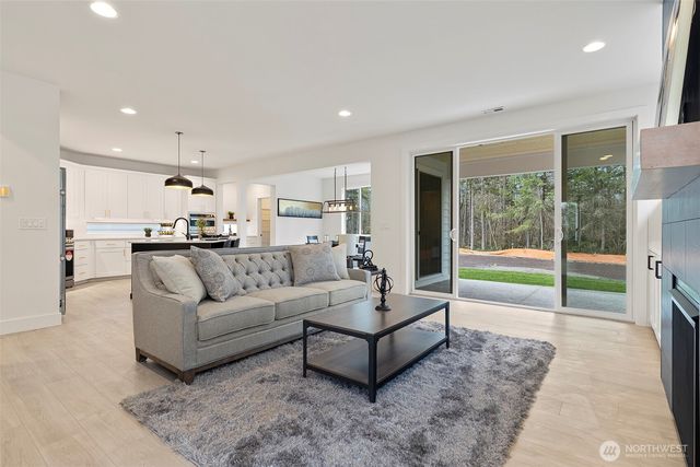 11612 194th Avenue E, Bonney Lake, WA 98391