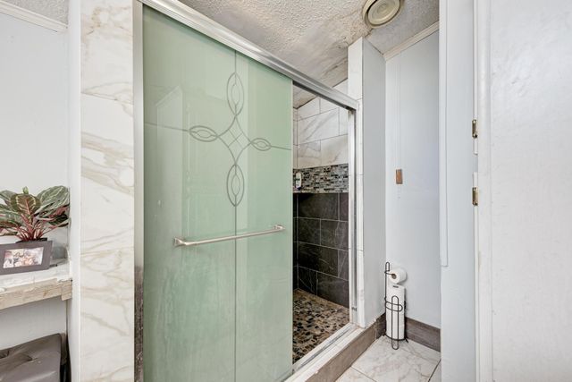 20113 Maynard CT, Coupland, TX 78615