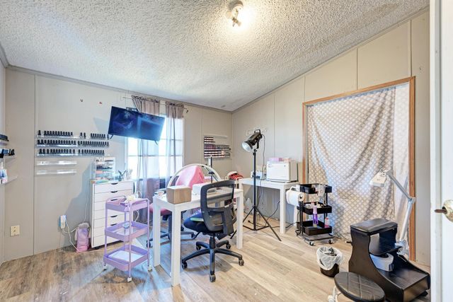 20113 Maynard CT, Coupland, TX 78615