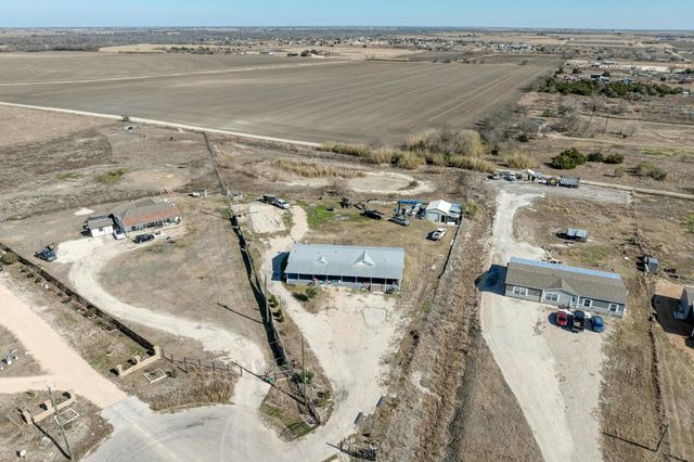 20113 Maynard CT, Coupland, TX 78615