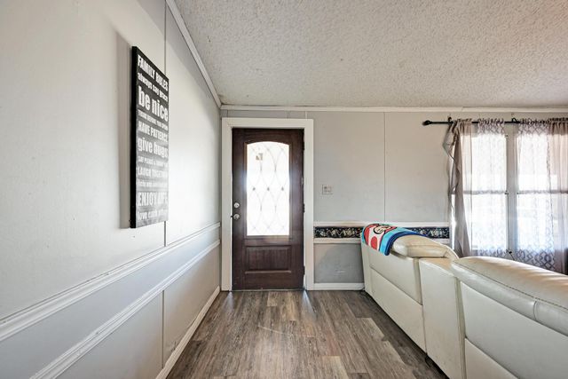 20113 Maynard CT, Coupland, TX 78615