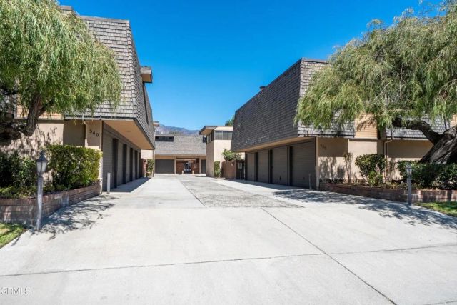 530 Fairview Avenue 18, Arcadia, CA 91007