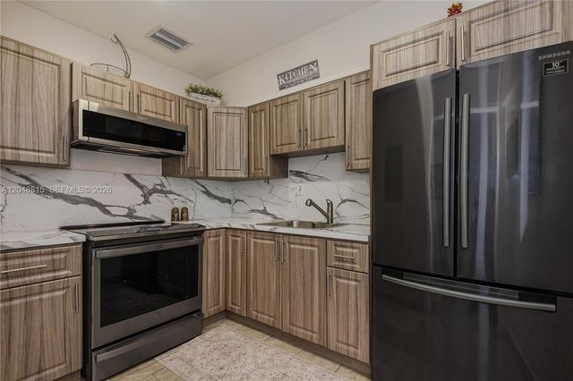 750 NE 4th Place, Hialeah, FL 33010