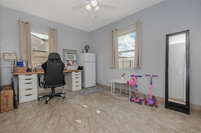 750 NE 4th Place, Hialeah, FL 33010