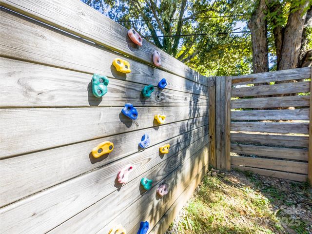 91 Virginia Avenue, Asheville, NC 28806