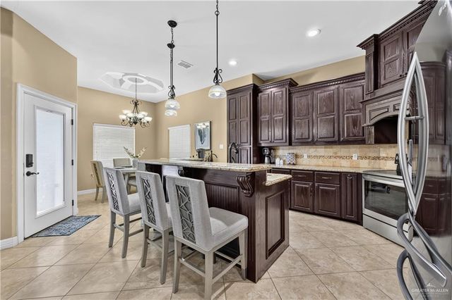 2713 Xavier Avenue, Mcallen, TX 78504