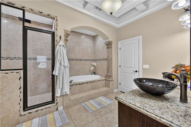 2713 Xavier Avenue, Mcallen, TX 78504