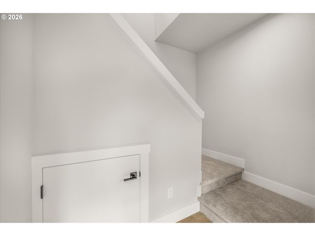 6931 N POWERS St, Portland, OR 97203