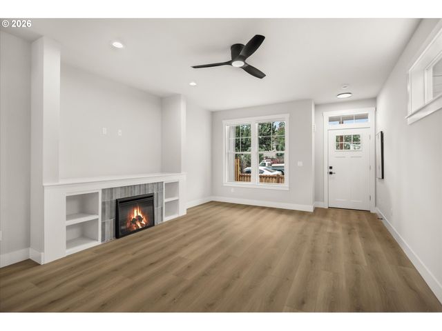 6931 N POWERS St, Portland, OR 97203