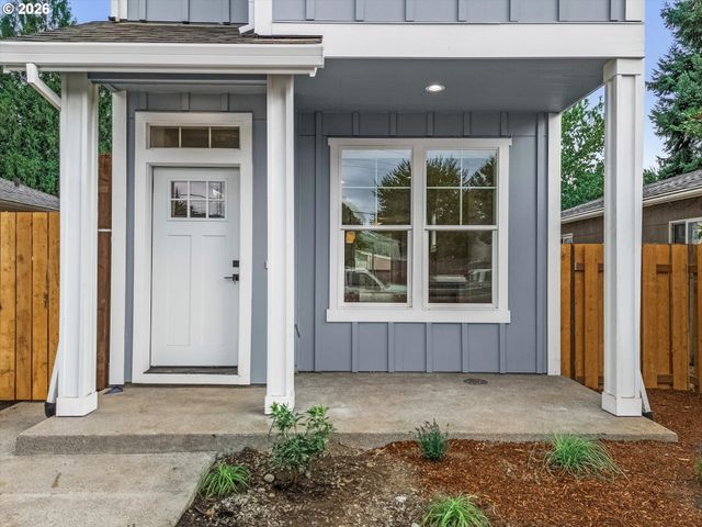 6931 N POWERS St, Portland, OR 97203