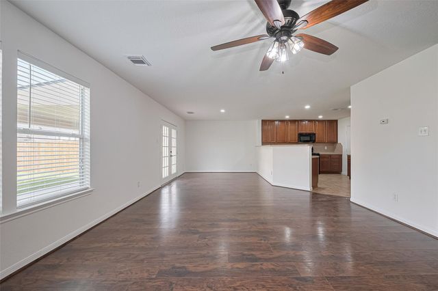 7734 Pasture Bend Lane, Cypress, TX 77433