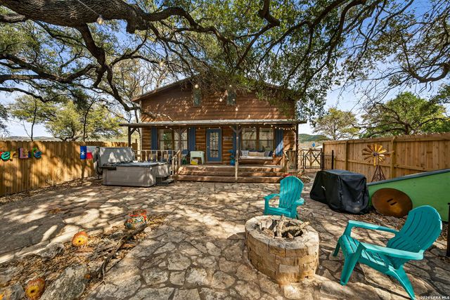 12 Cold Springs River Drive, Rio Frio, TX 78879