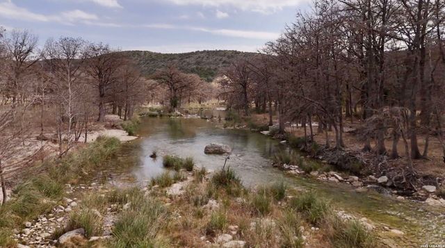 12 Cold Springs River Drive, Rio Frio, TX 78879