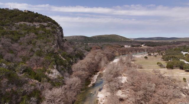 12 Cold Springs River Drive, Rio Frio, TX 78879