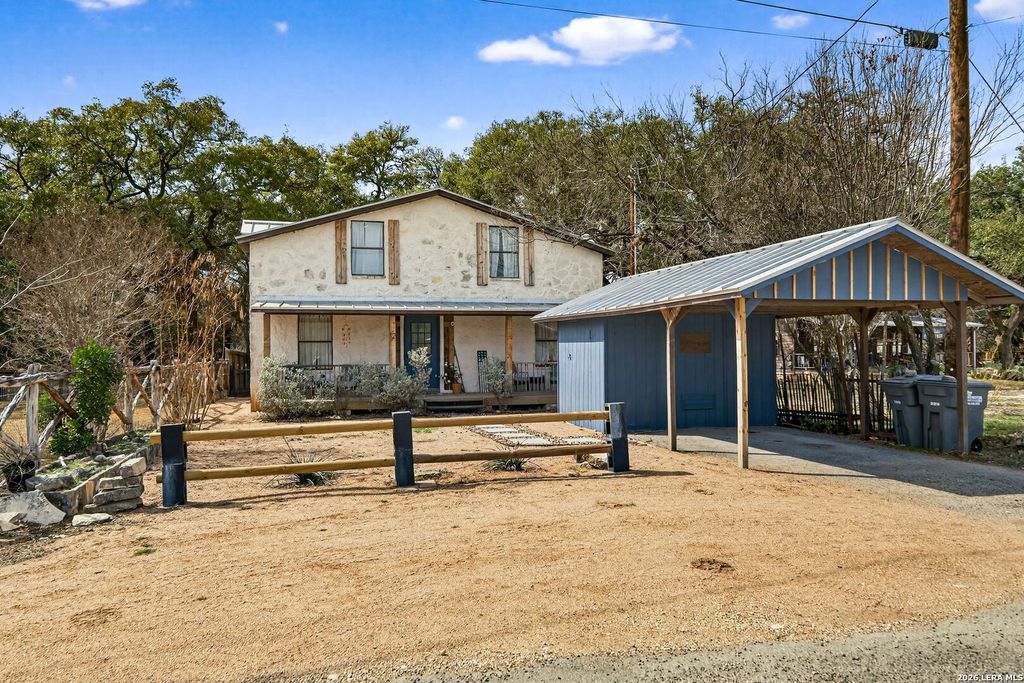 12 Cold Springs River Drive, Rio Frio, TX 78879