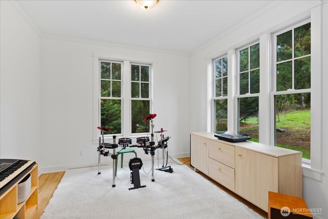 1159 Secret Place, Greenbank, WA 98253