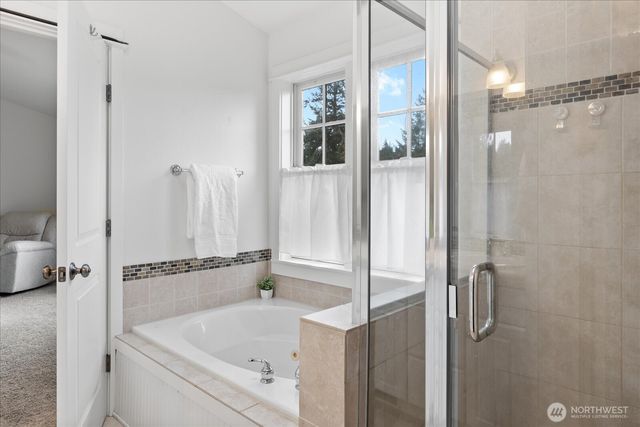 1159 Secret Place, Greenbank, WA 98253