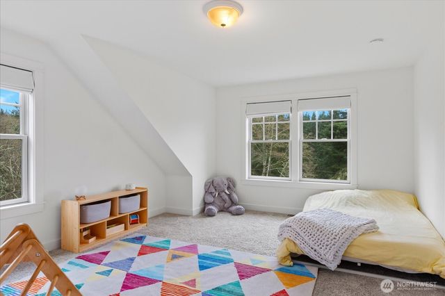 1159 Secret Place, Greenbank, WA 98253