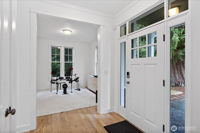 1159 Secret Place, Greenbank, WA 98253