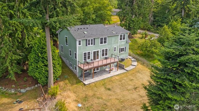 1159 Secret Place, Greenbank, WA 98253