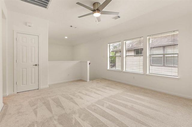 127 Ledgestone Place, The Woodlands, TX 77382