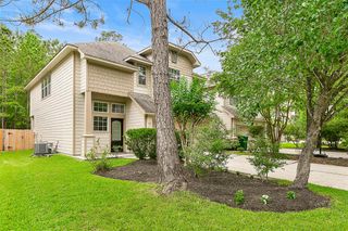 127 Ledgestone Place, The Woodlands, TX 77382