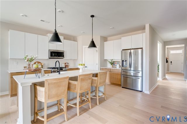 01 Canoe Pointe Loop, Chesterfield, VA 23120