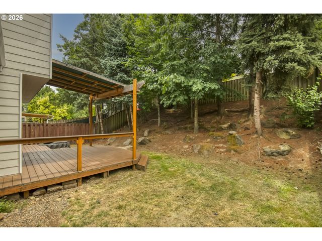 16038 Sw TUSCANY St, Portland, OR 97223