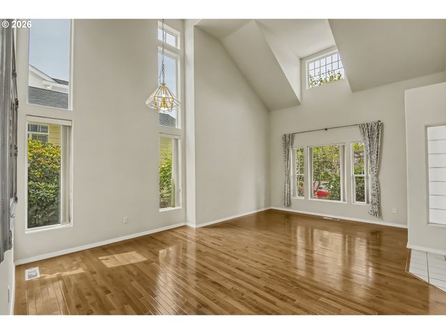 16038 Sw TUSCANY St, Portland, OR 97223