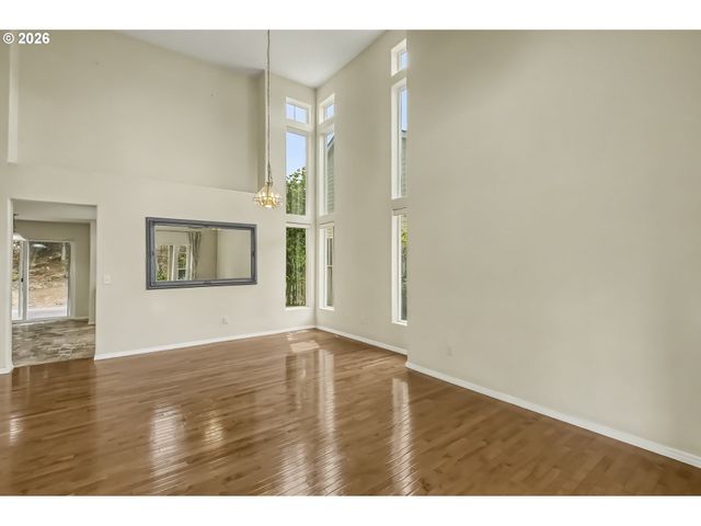 16038 Sw TUSCANY St, Portland, OR 97223