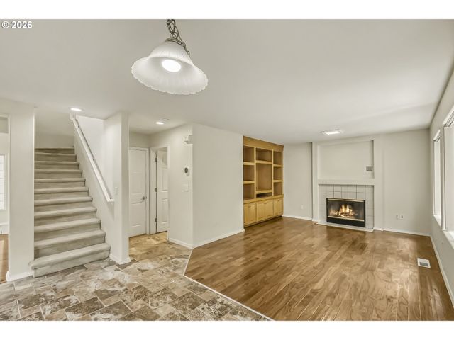 16038 Sw TUSCANY St, Portland, OR 97223