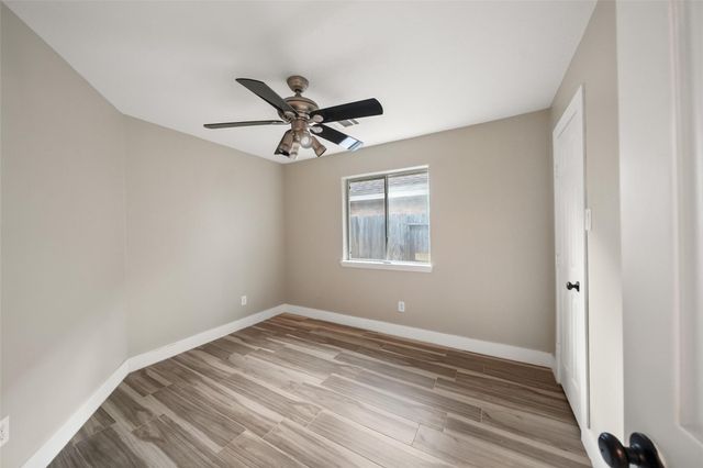 11907 Lakewood Trail, Tomball, TX 77377